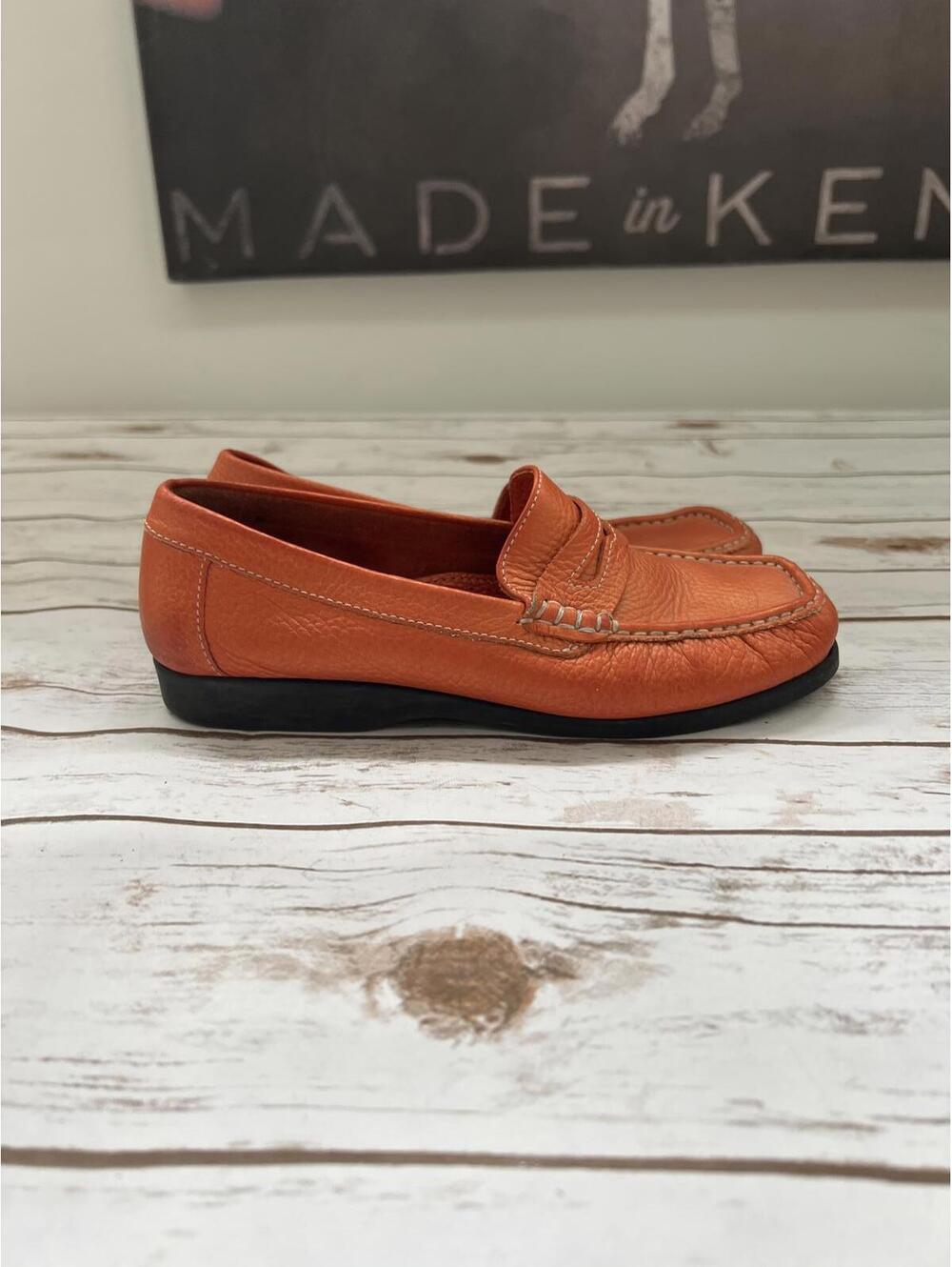 Rockport Women's Orange Opal Leather Loafers -‎ sz 7.5